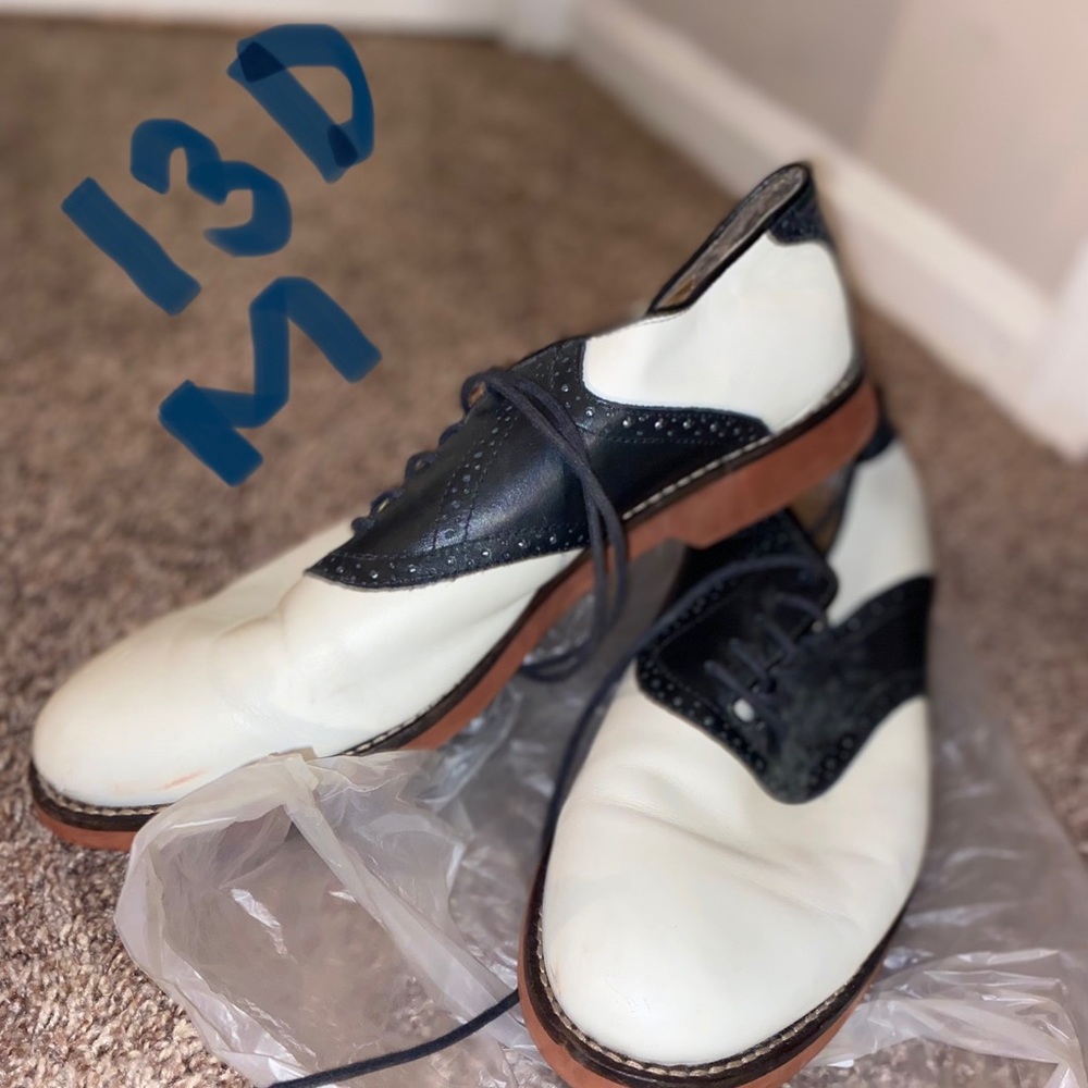 Vintage 80’s White and Black Dress Shoes